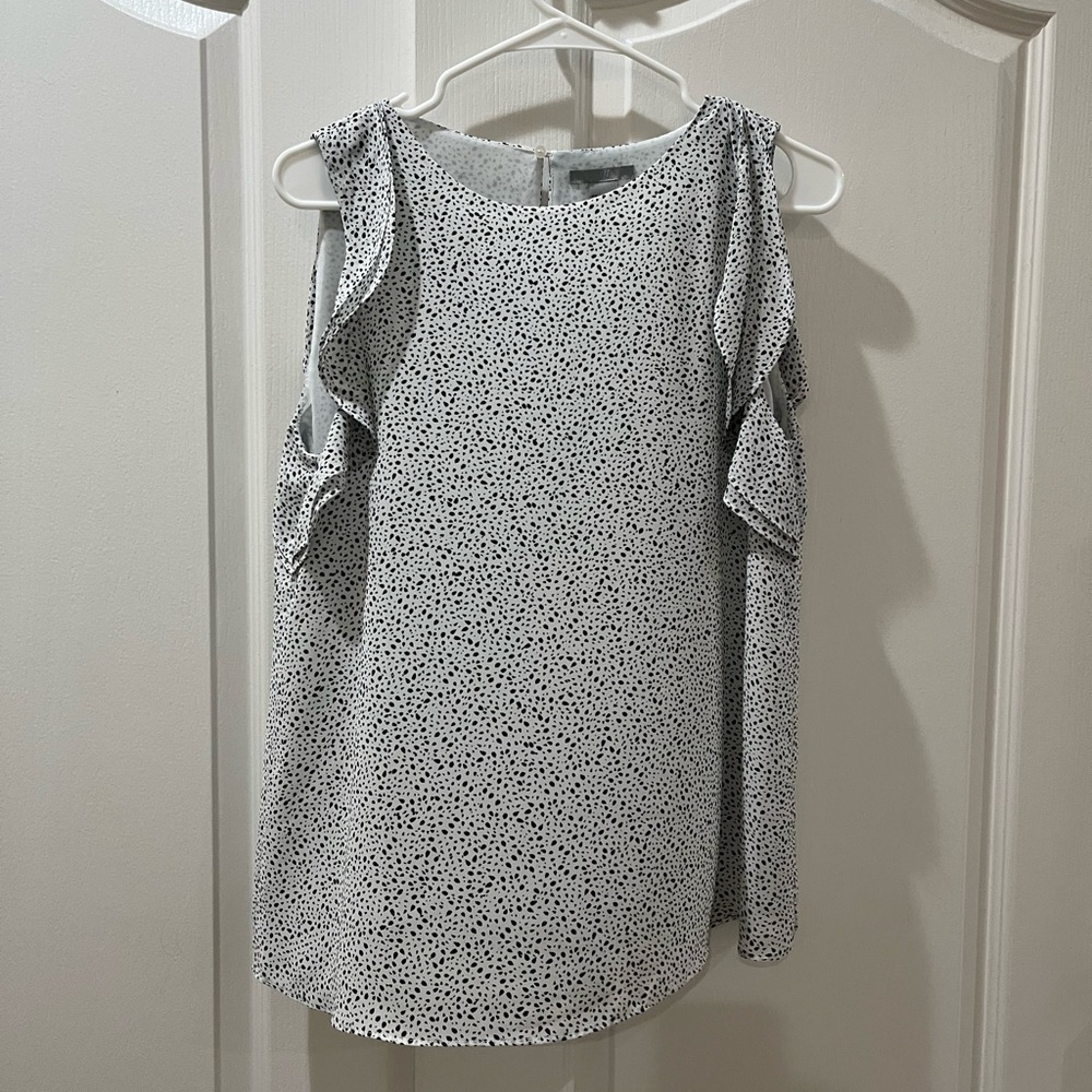 Cute black and white blouse